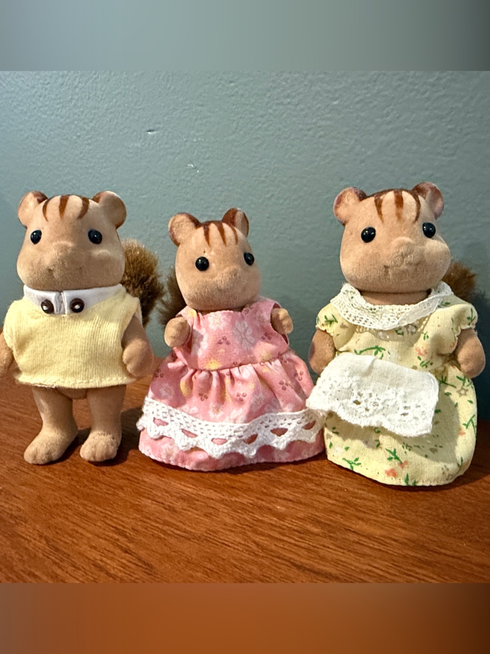 Calico Critters Squirrel Family of 3